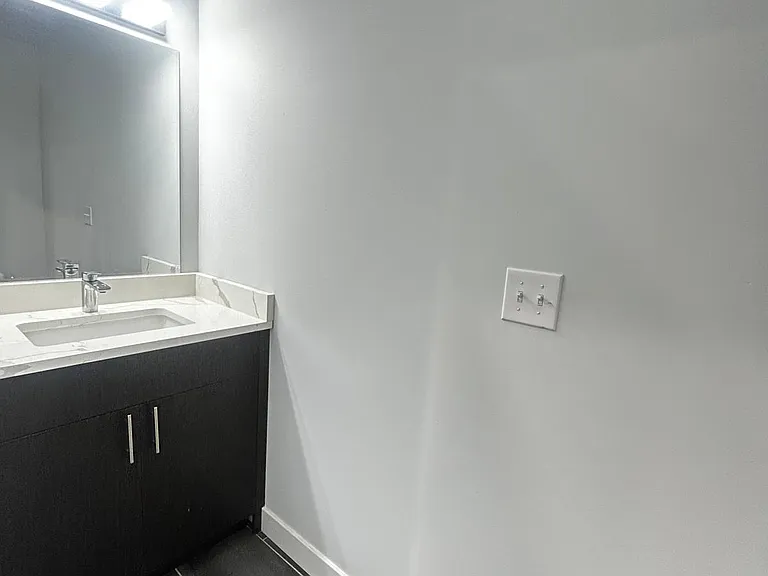 2212 N Marshall St #2 — Photo 7