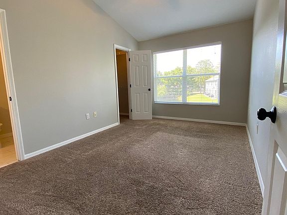 5th image of 6026 Country Glade Way