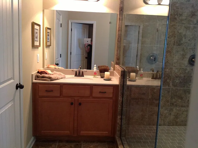 One master vanity