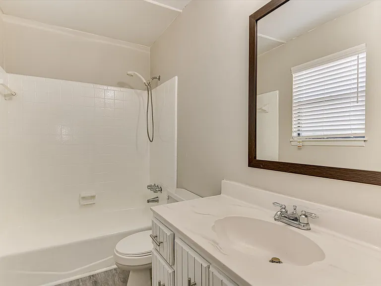 3006 Angela St #A — Photo 25
