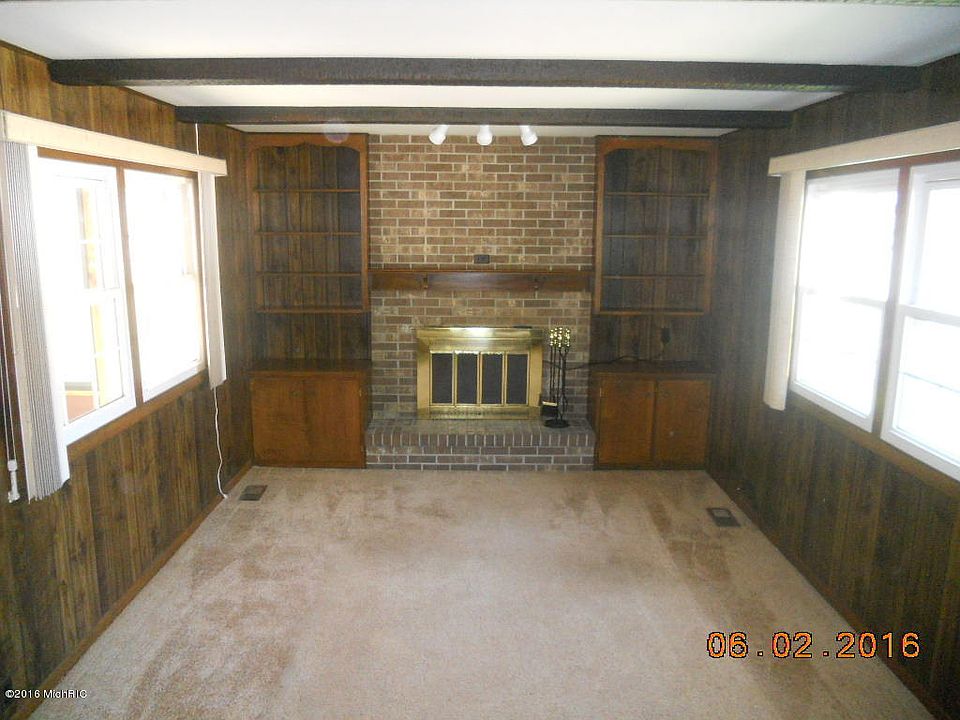 1st image of 2140 Chesapeake Dr NE