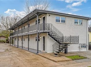 6608 Dauphine St, Arabi, LA 70032