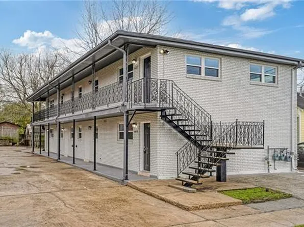 6608 Dauphine St, Arabi, LA 70032