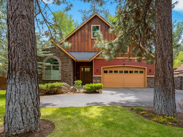 153 E Black Crater Ave, Sisters, OR 97759