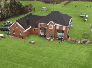 250 S La Frenz Rd, Liberty, MO 64068