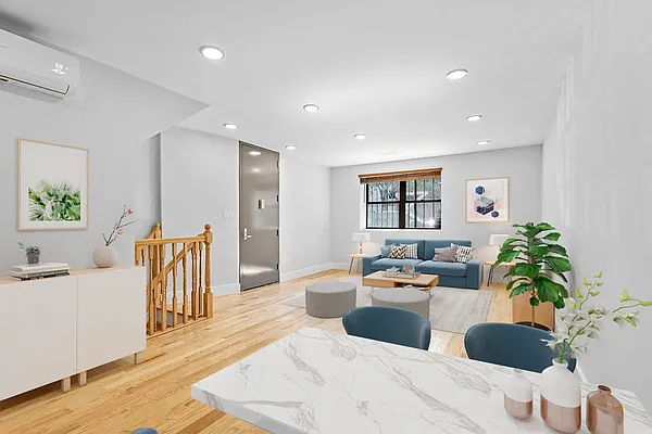 Rented by Compass | media 27