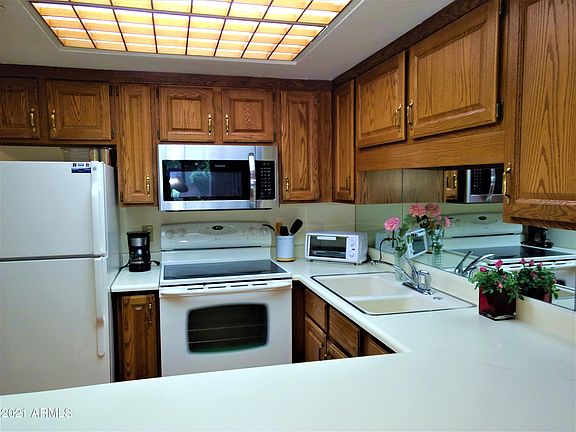3rd image of 10330 W THUNDERBIRD Boulevard #A131