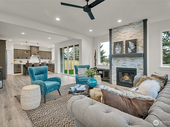 4th image of 16202 76th Avenue Ct E