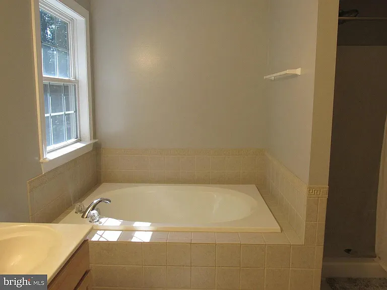 20474 Renaissance Ct — Photo 18
