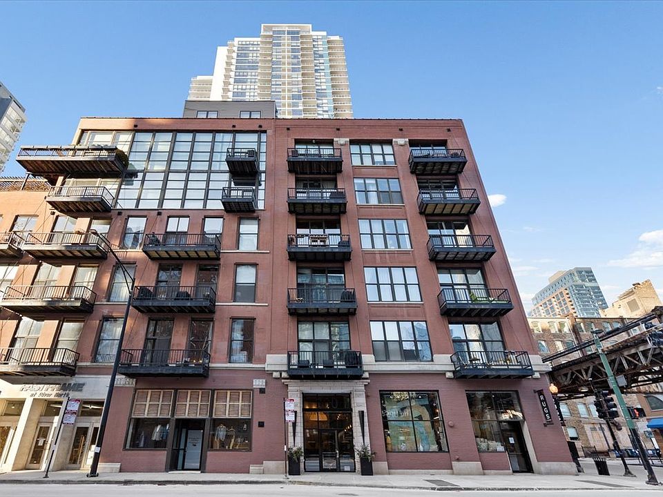 1st image of 300 W Grand Ave APT 302
