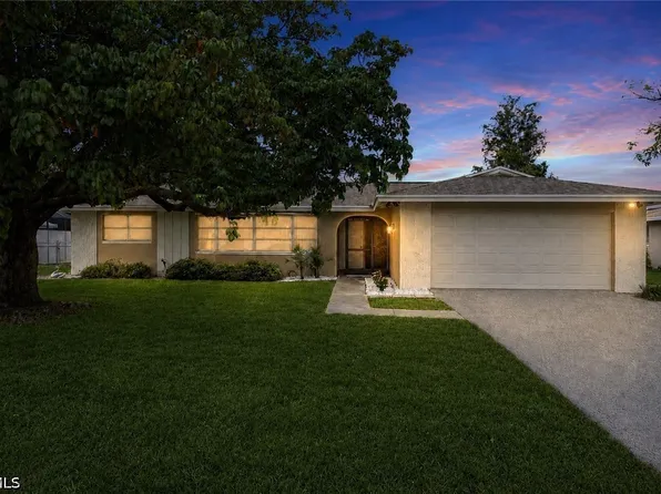 1674 Long Meadow Rd, Fort Myers, FL 33919