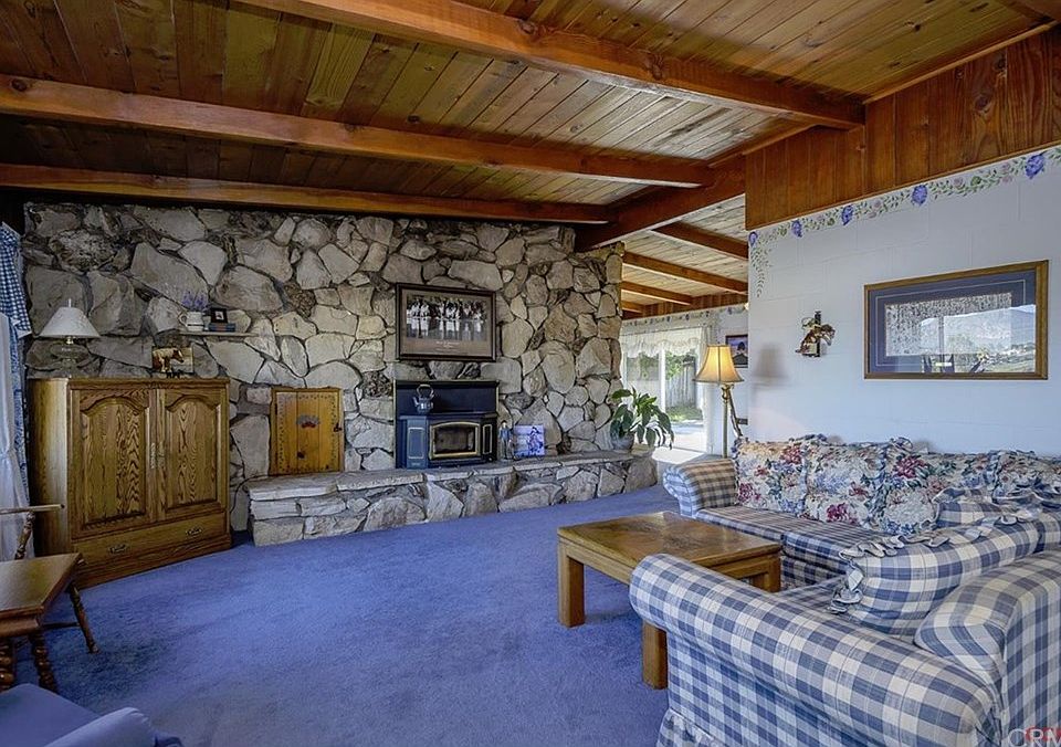 1st image of 671 Manzanita Dr