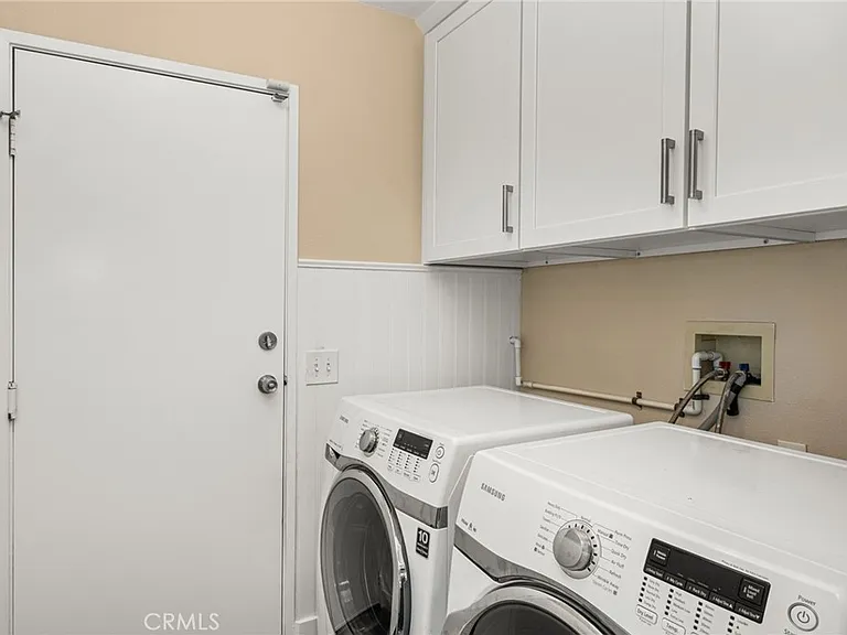 3441 E Berkshire Ct — Photo 25