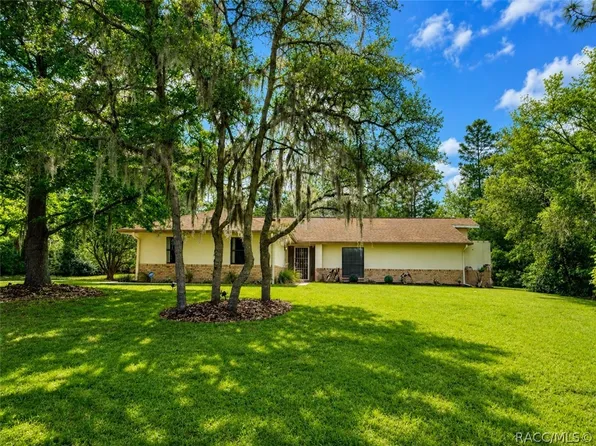 5885 N Killeen Ter, Beverly Hills, FL 34465