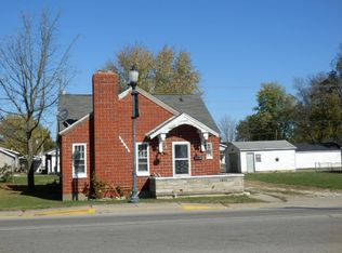 1211 W Main St, Mitchell, IN 47446
