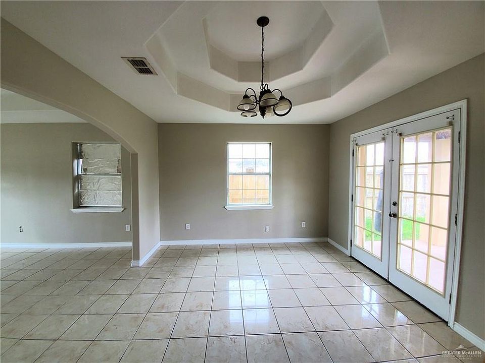 1st image of 214 Mockingbird Ln