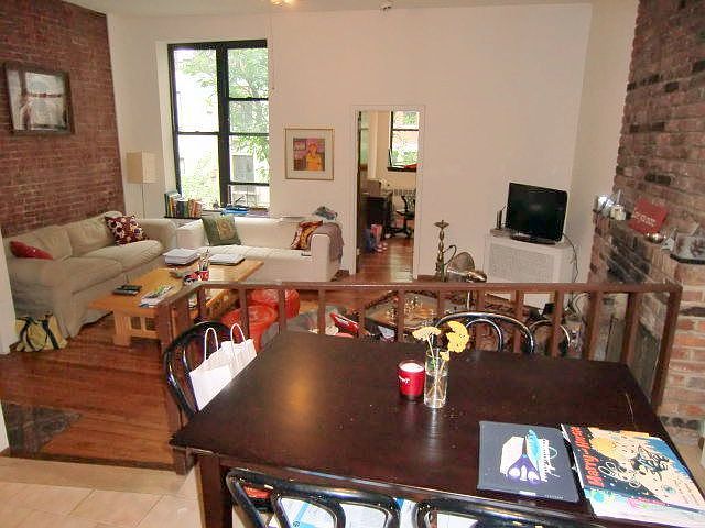 1st image of 103 W 75th St APT 4