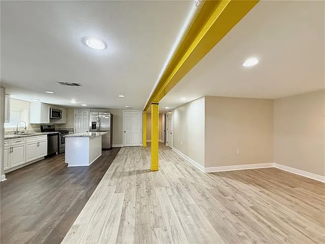 2 bed, 2.0 bath, 1040 sqft, $1,600 — Photo 4