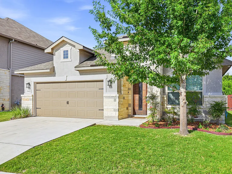 12422 Chena Lk — Photo 36