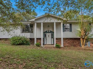 122 County Road 985, Fort Payne, AL 35968