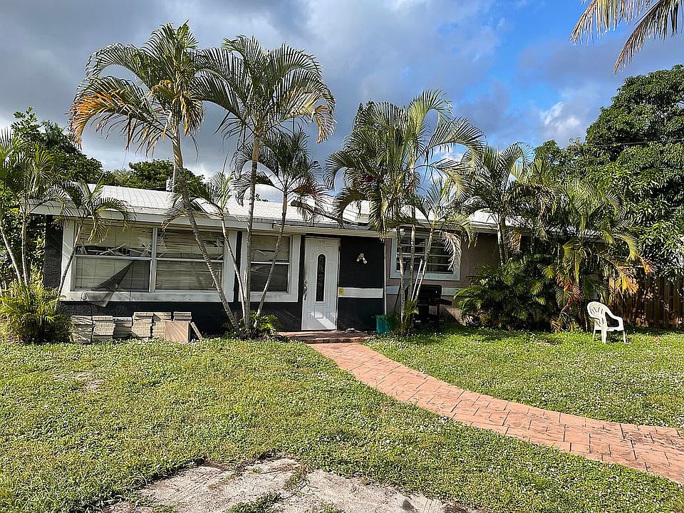 1st image of 1213 NW 17th St