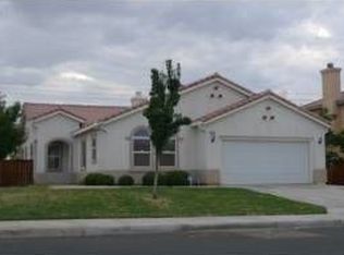 14930 Abbotsford Ln, Victorville, CA 92394
