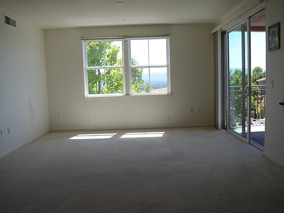 5th image of 2988 Grassina St Unit 311