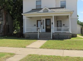 241 S 5th St APT 1, Salina, KS 67401