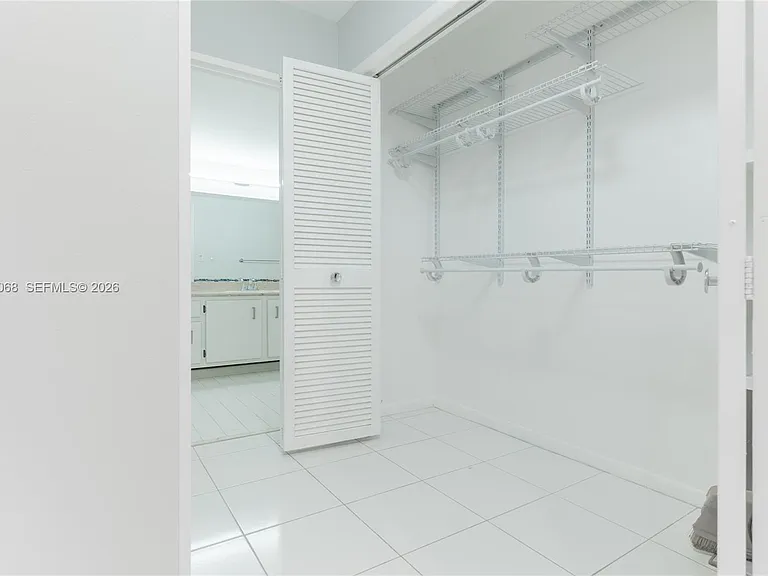 500 Three Islands Blvd #1110 — Photo 27