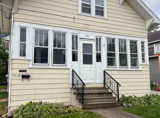 631 W 11th Ave, Oshkosh, WI 54902