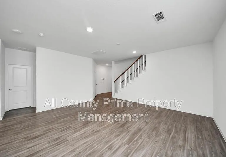 1325 Grass Bend Dr — Photo 22