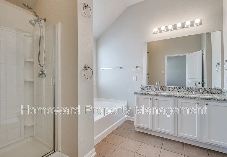11728 Netleaf Ln — Photo 11