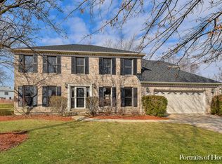 47 Richmond Ln, Aurora, IL 60504