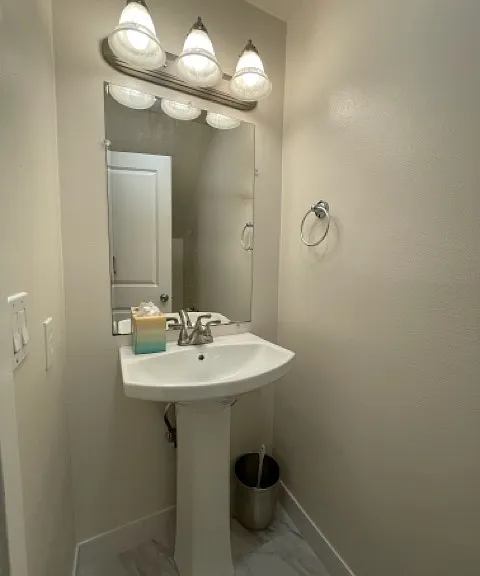 15827 NE Leary Way #B117 — Photo 8