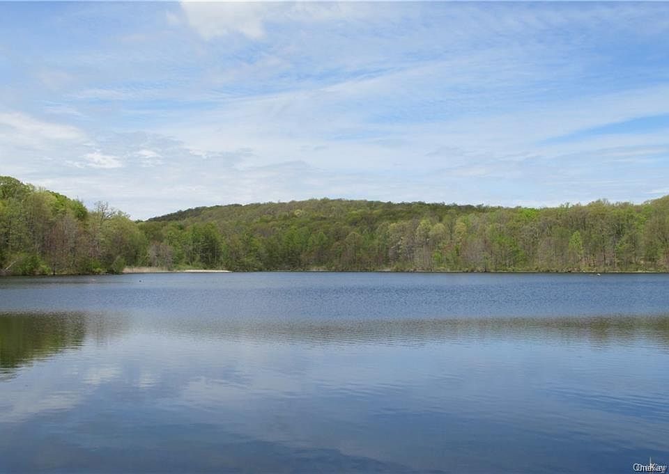 56 Dugway Dr, Pawling, NY 12564 MLS H6144853 Zillow