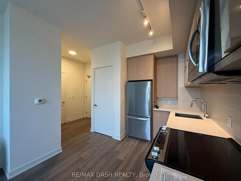 10 Deerlick Ct #104 — Photo 15