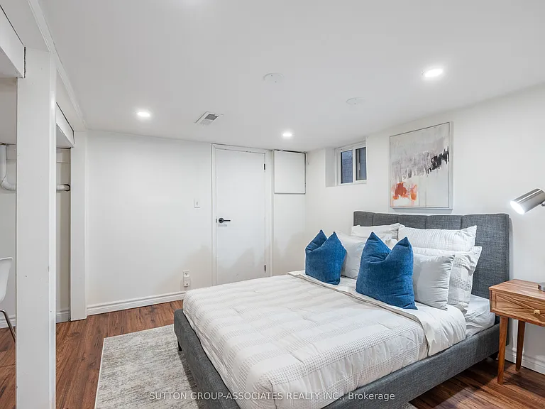 10 Innes Ave #BASEMENT — Photo 5