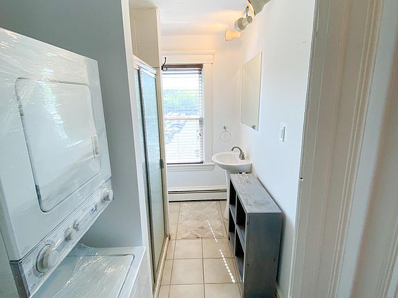 5th image of 2-51 Elm St #2