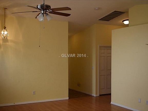 4th image of 7807 Lobella St