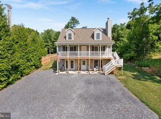 18291 Clayton Hall Rd, Bluemont, VA 20135
