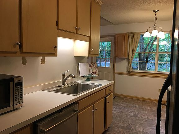 Kitchen with Dinette