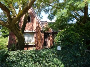 6245 Flora Ave S, Seattle, WA 98108