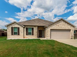 465 Kerens St, Nevada, TX 75173