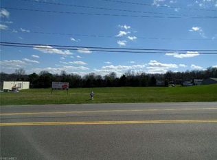 2033 Locust St S, Canal Fulton, OH 44614