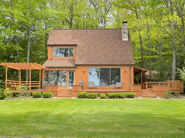 4203 Lake Lucerne Dr, Crandon, WI 54520