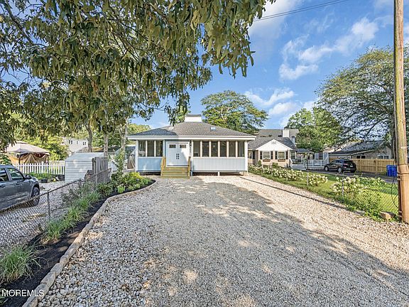 4th image of 801 Morris Boulevard