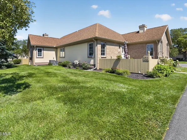 311 Turnbury Ln, Perrysburg, OH 43551