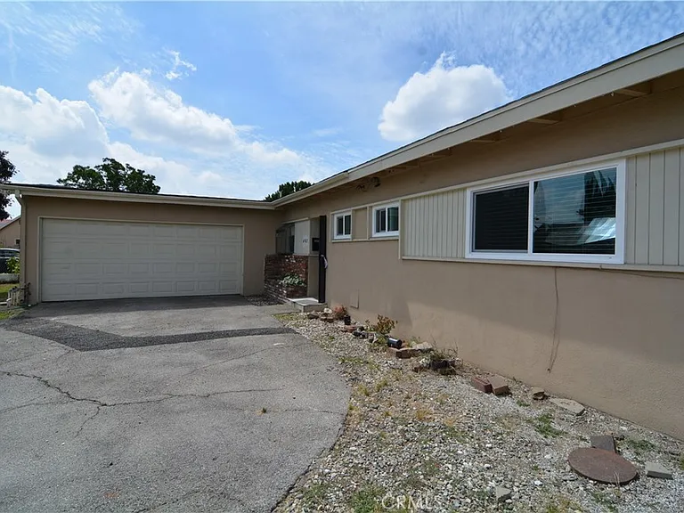 4907 McClintock Ave — Photo 14