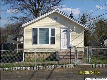 1st image of 620 Greenwood Ave