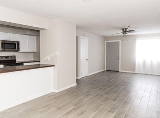 6736 W Hazelwood St, Phoenix, AZ 85033